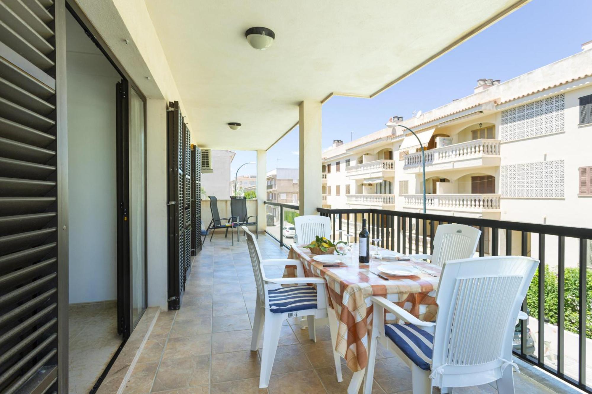Marina Uno * Colonia de Sant Jordi